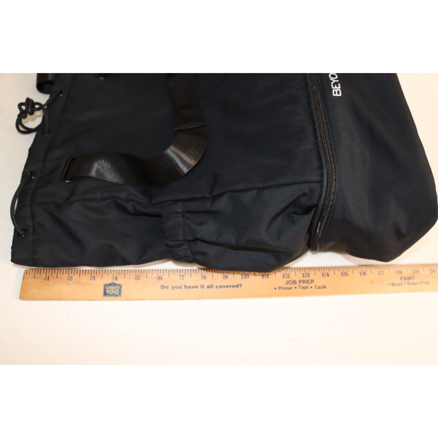 BEYOND YOGA NWT Convertible Gym Bag Backpack -Black Back Pack / Carrying Case
