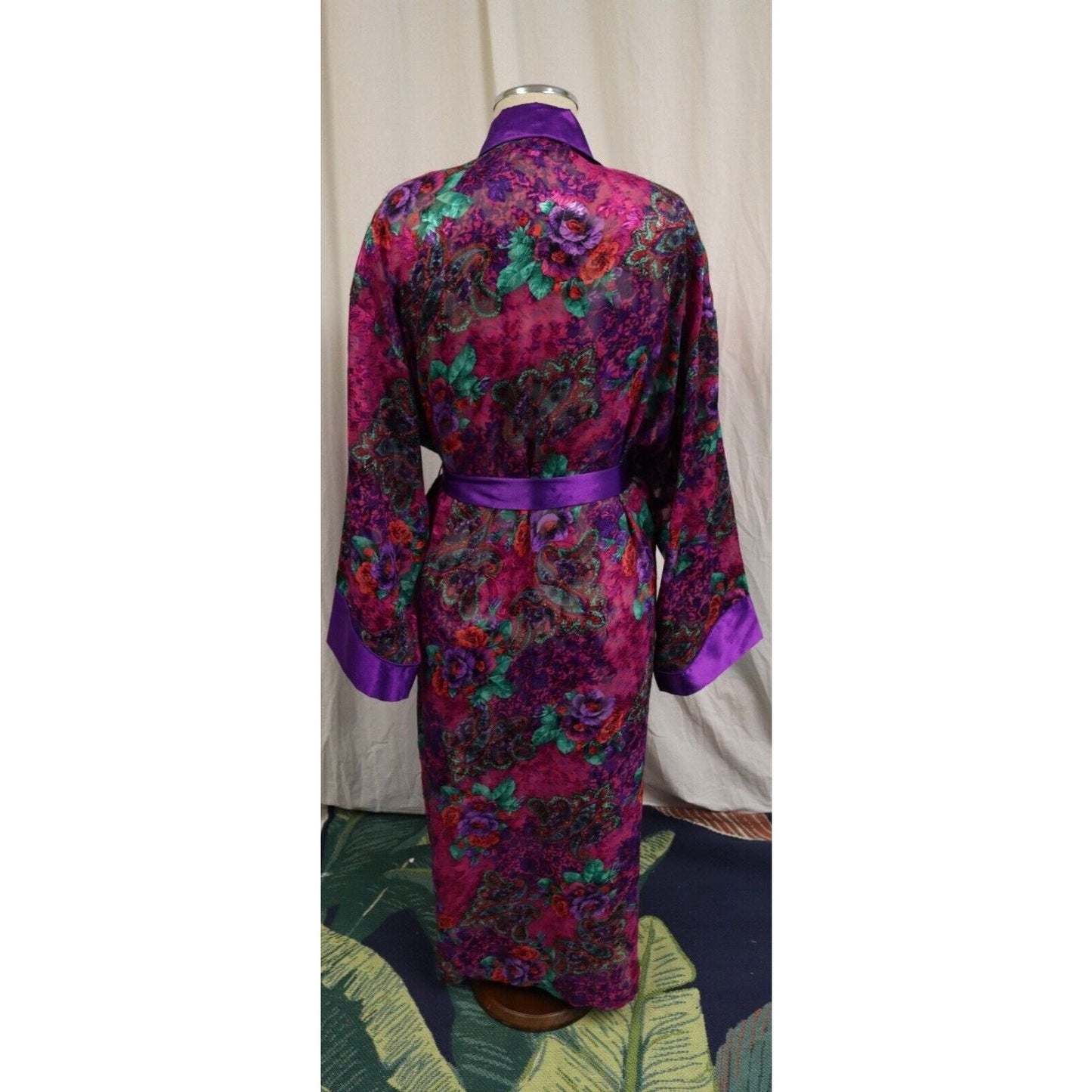 Vintage 90s Victoria’s Secret Gold Label Floral Midi Kimono Robe ~ M/L w/tie