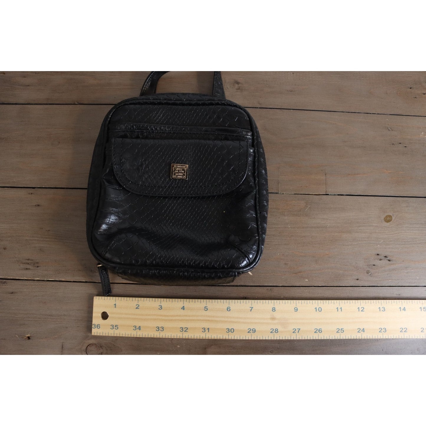 Liz Clairborne Black Crossbody Purse Crocodile Print