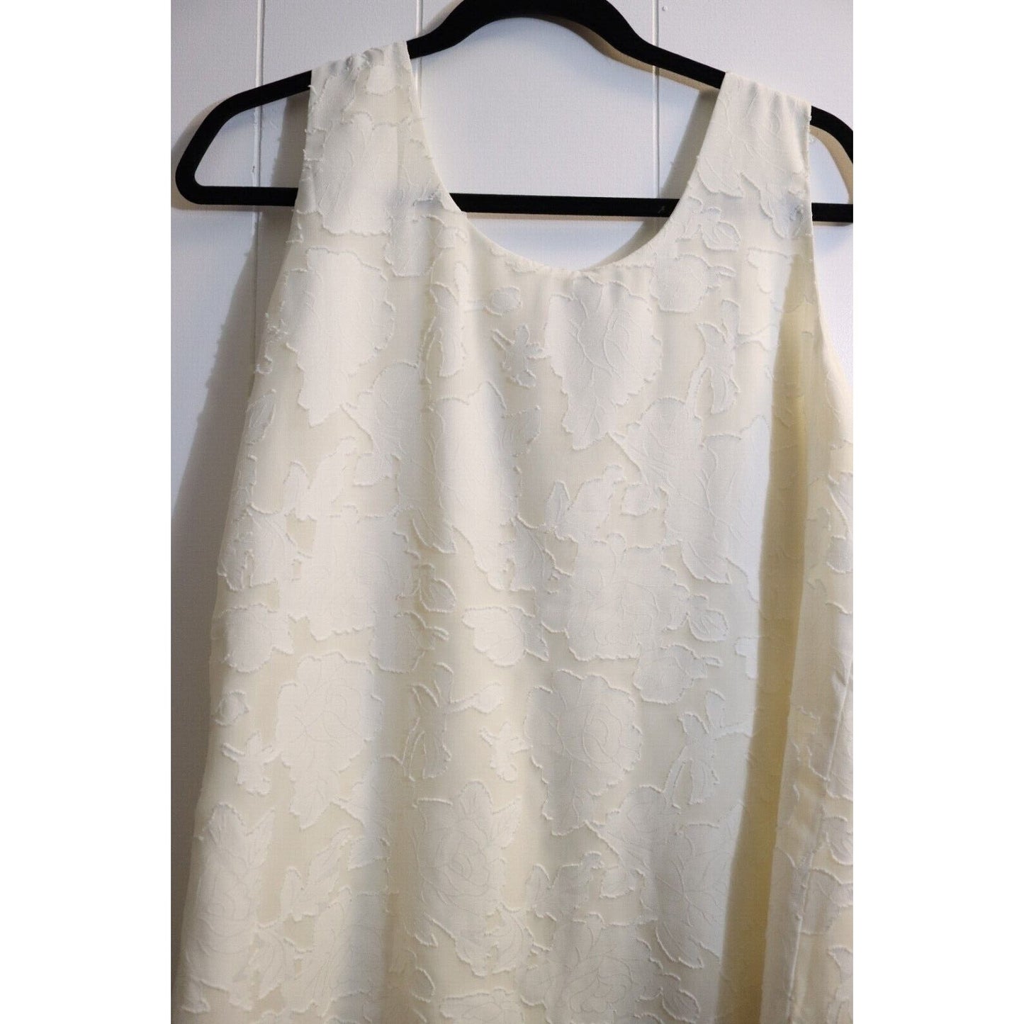 Chico's Lace Overlay Lining Size 1/ Small Sleeveless Cream