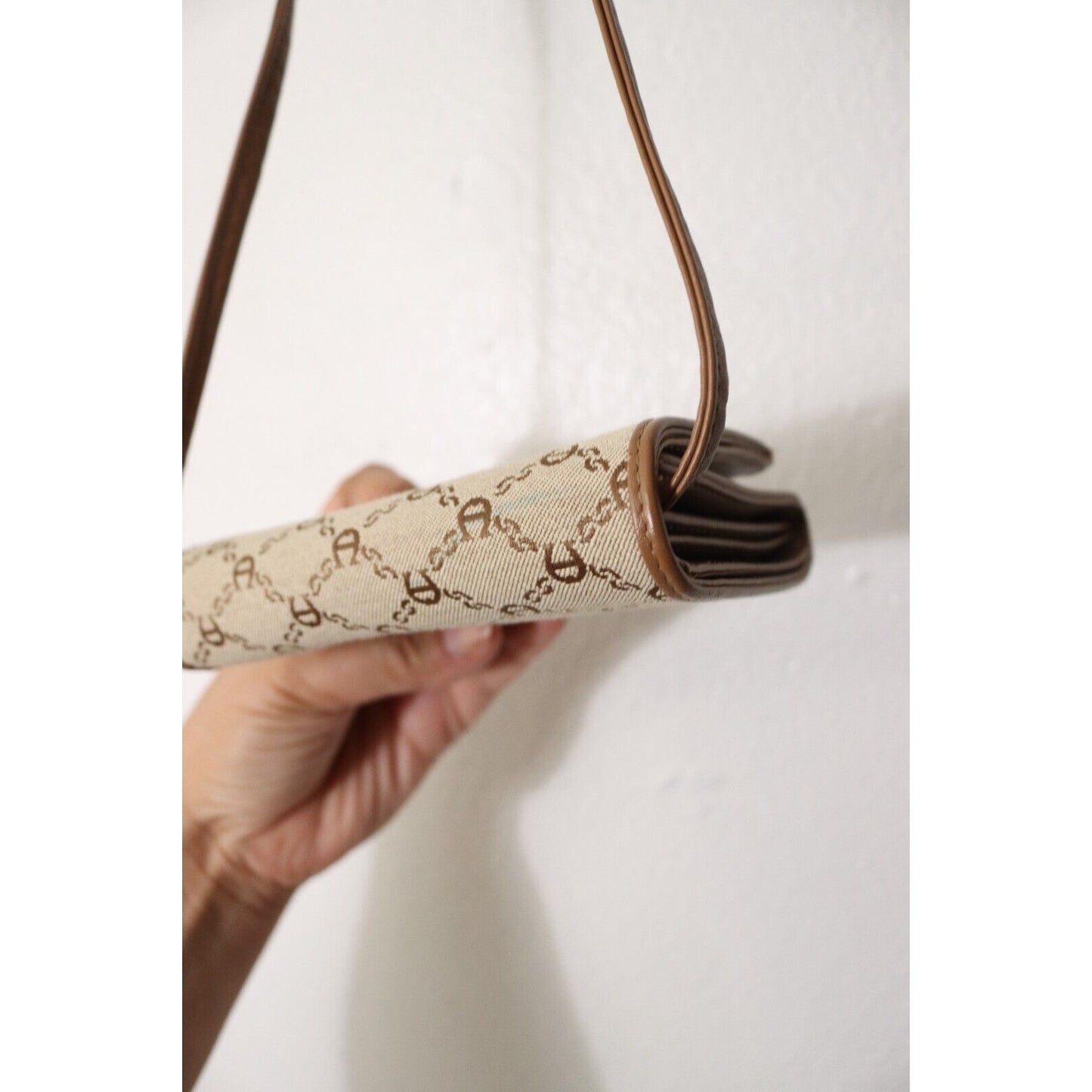 Etienne Aigner Crossbody Wallet Detachable Strap