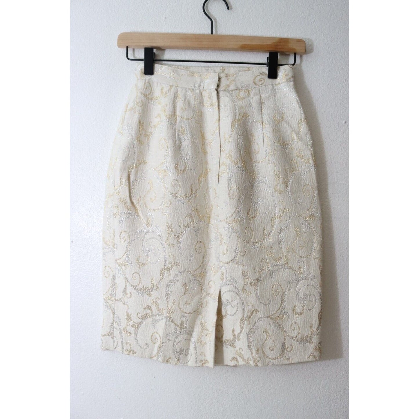 Petites by Rickie Freeman for Teri Jon Top and Skirt Set Size 2 Petites