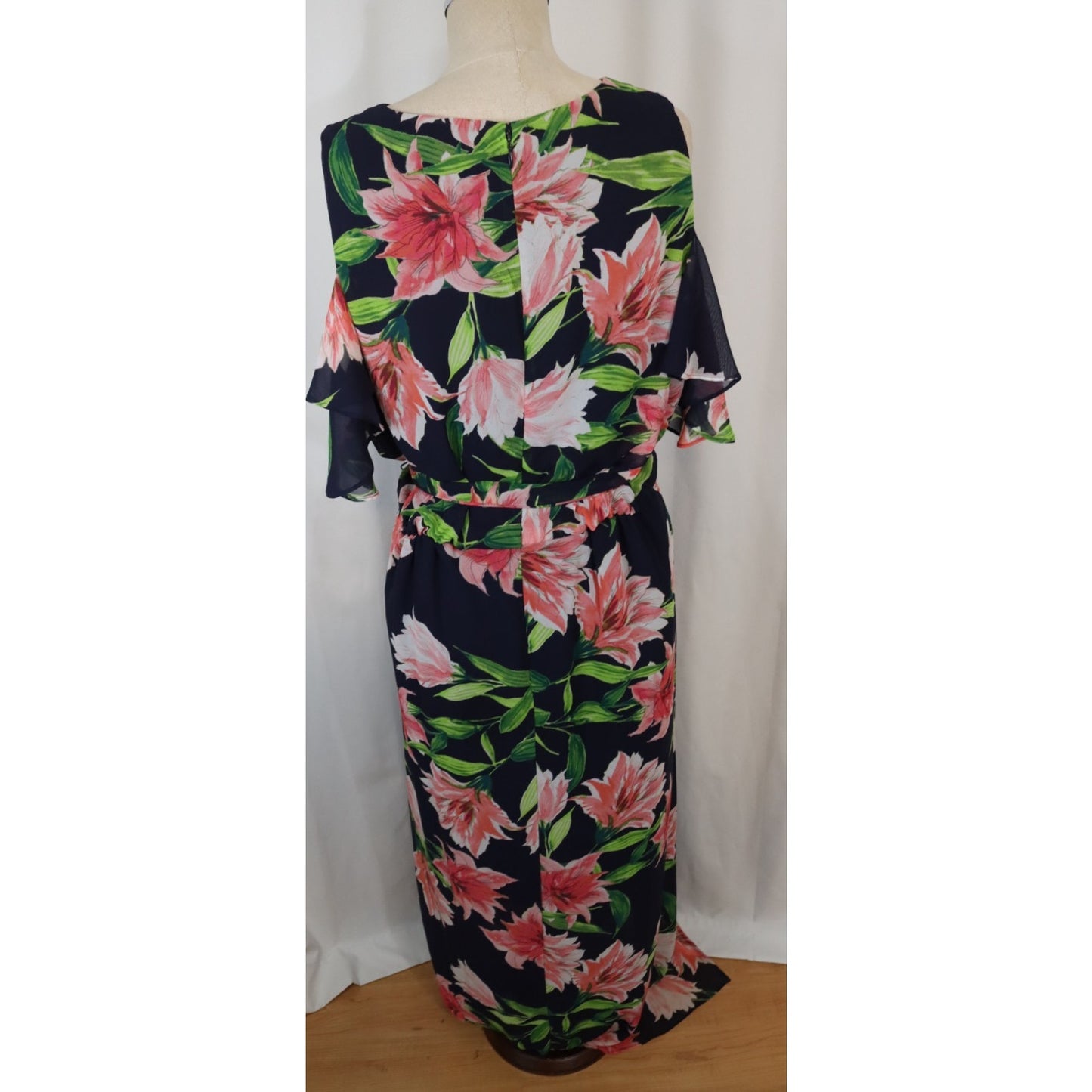 Eliza J Floral Dress Cold Shoulder 16W Slit Tie