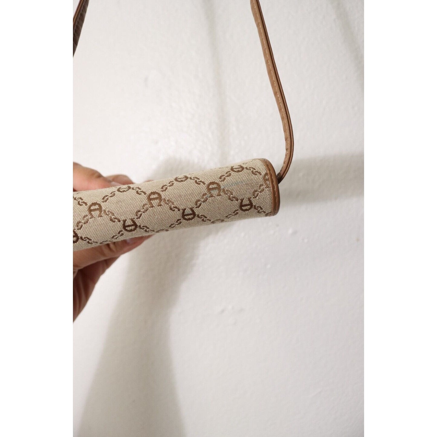 Etienne Aigner Crossbody Wallet Detachable Strap