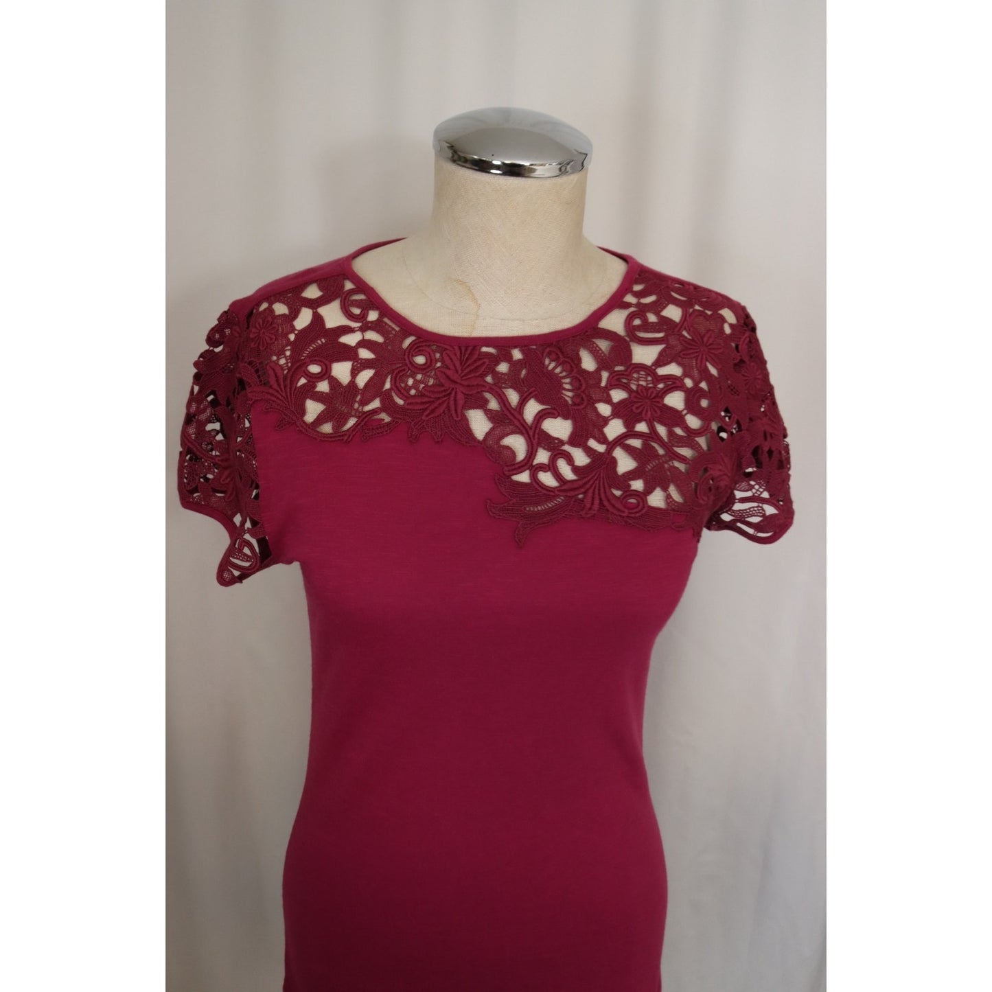 Sundance Short Sleeve Top XS Lace Purple Short Sleeve