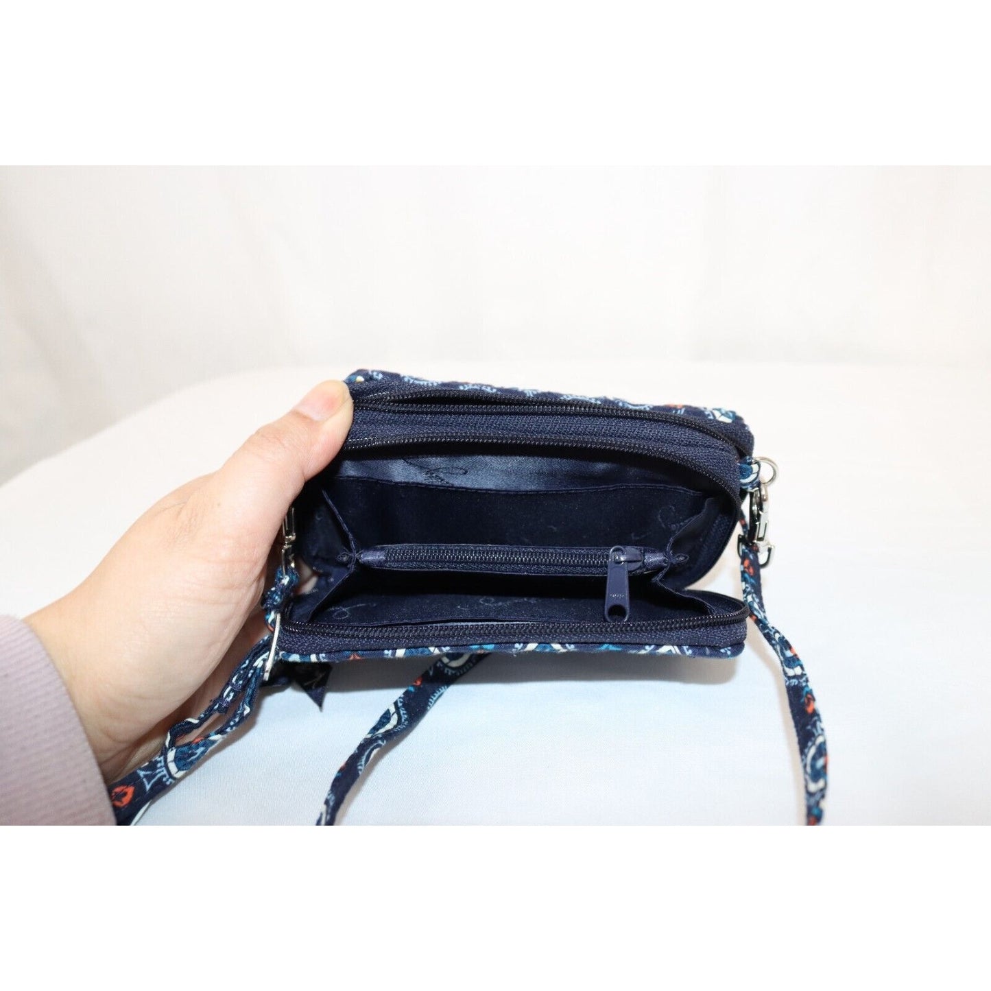 Vera Bradely Small Crossbody Bag Organizer Credit Card Detachable