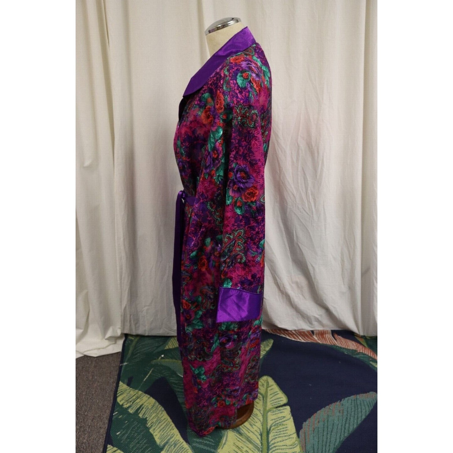 Vintage 90s Victoria’s Secret Gold Label Floral Midi Kimono Robe ~ M/L w/tie