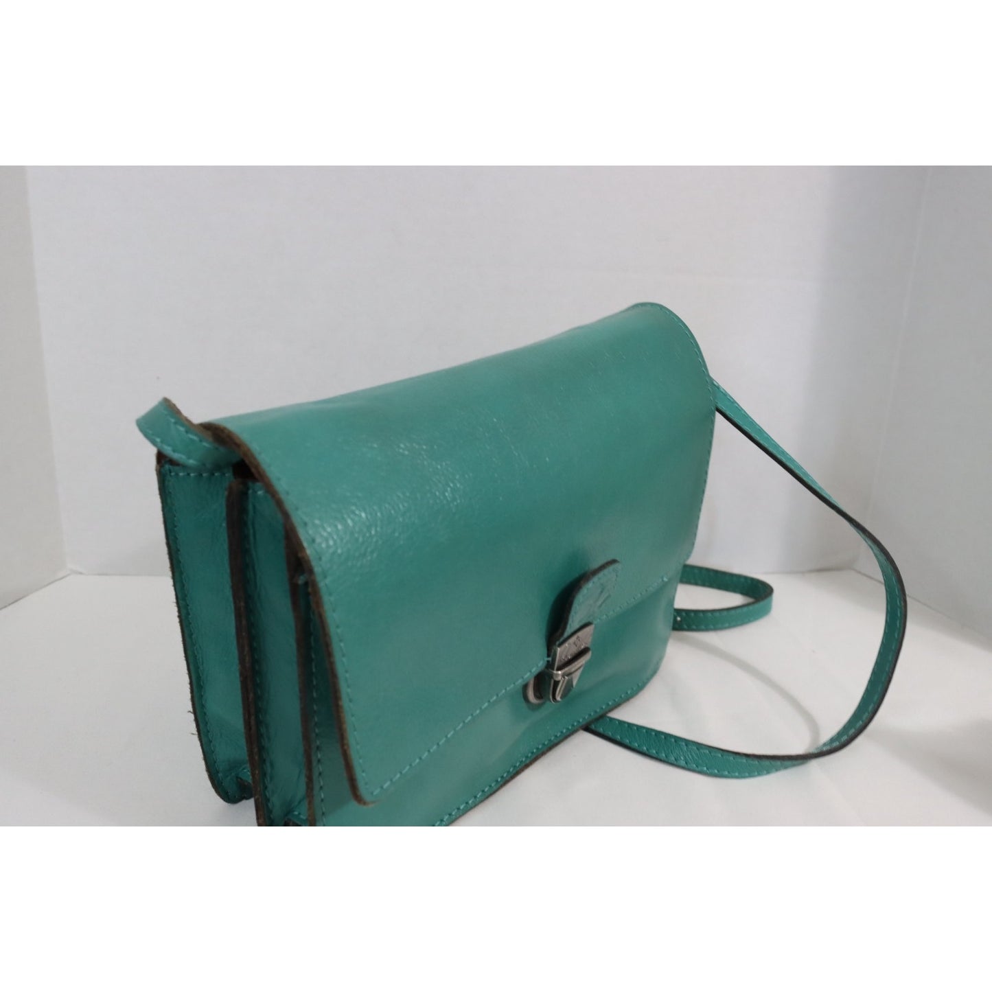 Patricia Nash Lanza Green Crossbody Leather Bag Silver Hardware (38)