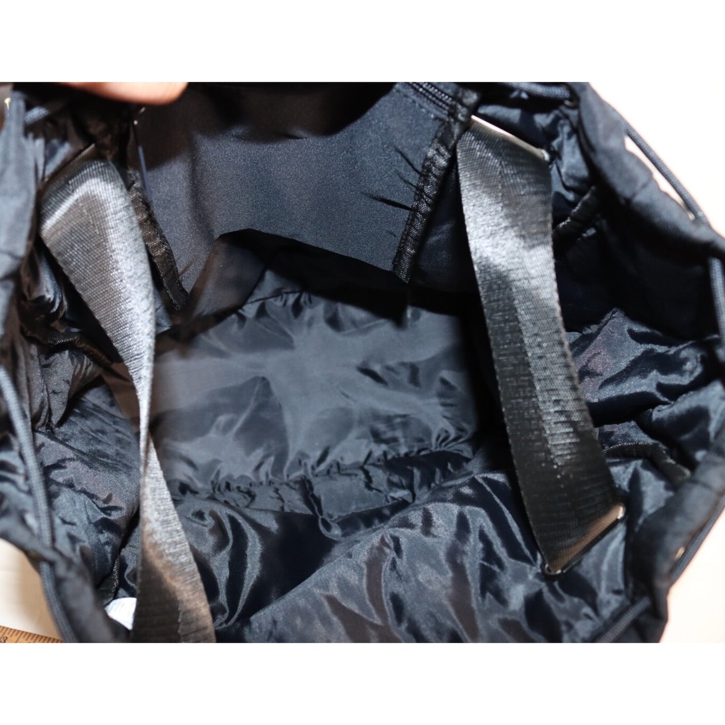 BEYOND YOGA NWT Convertible Gym Bag Backpack -Black Back Pack / Carrying Case