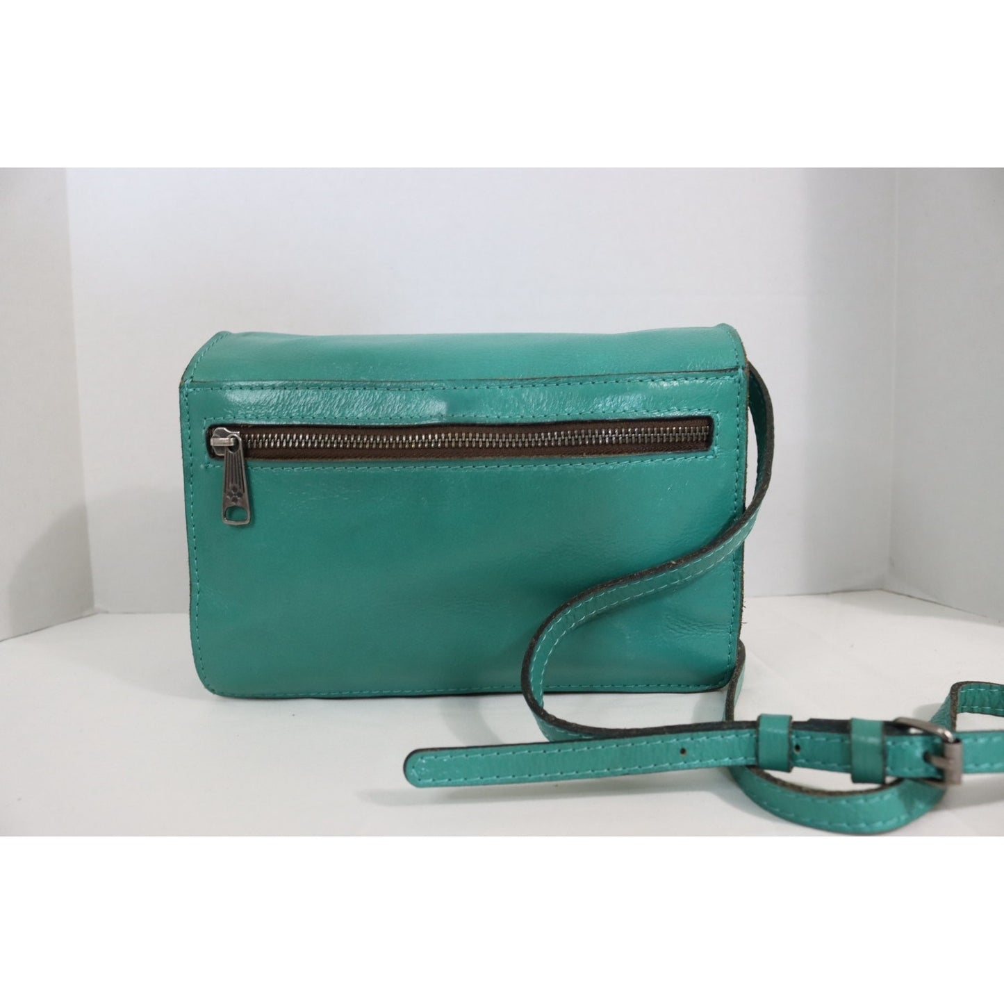 Patricia Nash Lanza Green Crossbody Leather Bag Silver Hardware (38)