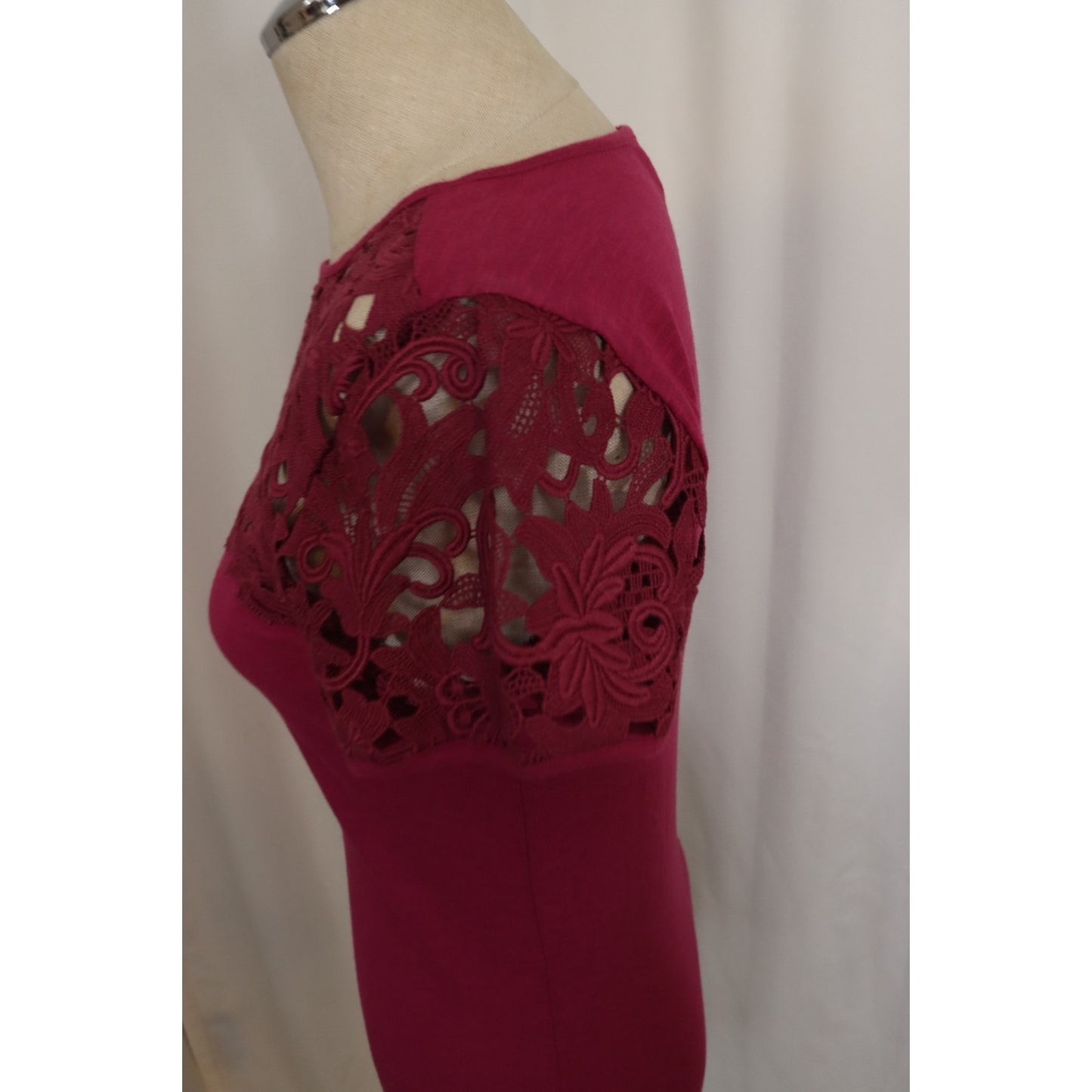 Sundance Short Sleeve Top XS Lace Purple Short Sleeve