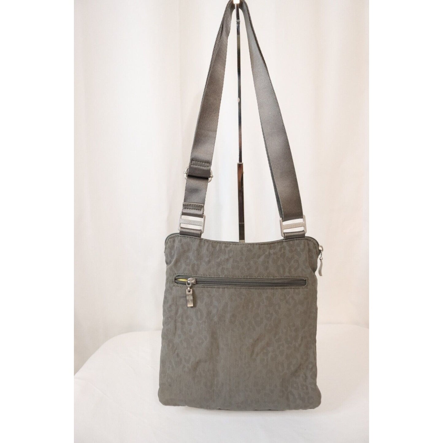 Baggalini Grey Leopard Crossbody Travel Bag Adjustable