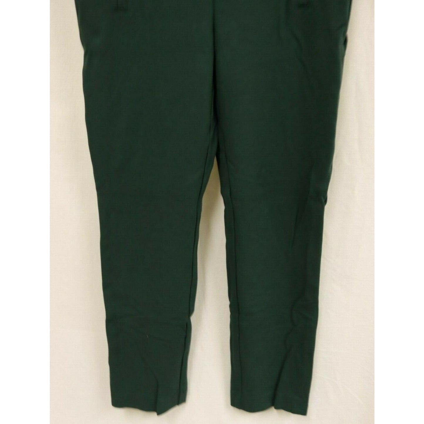 Chico's .5/ US 6 Cropped Pants Green