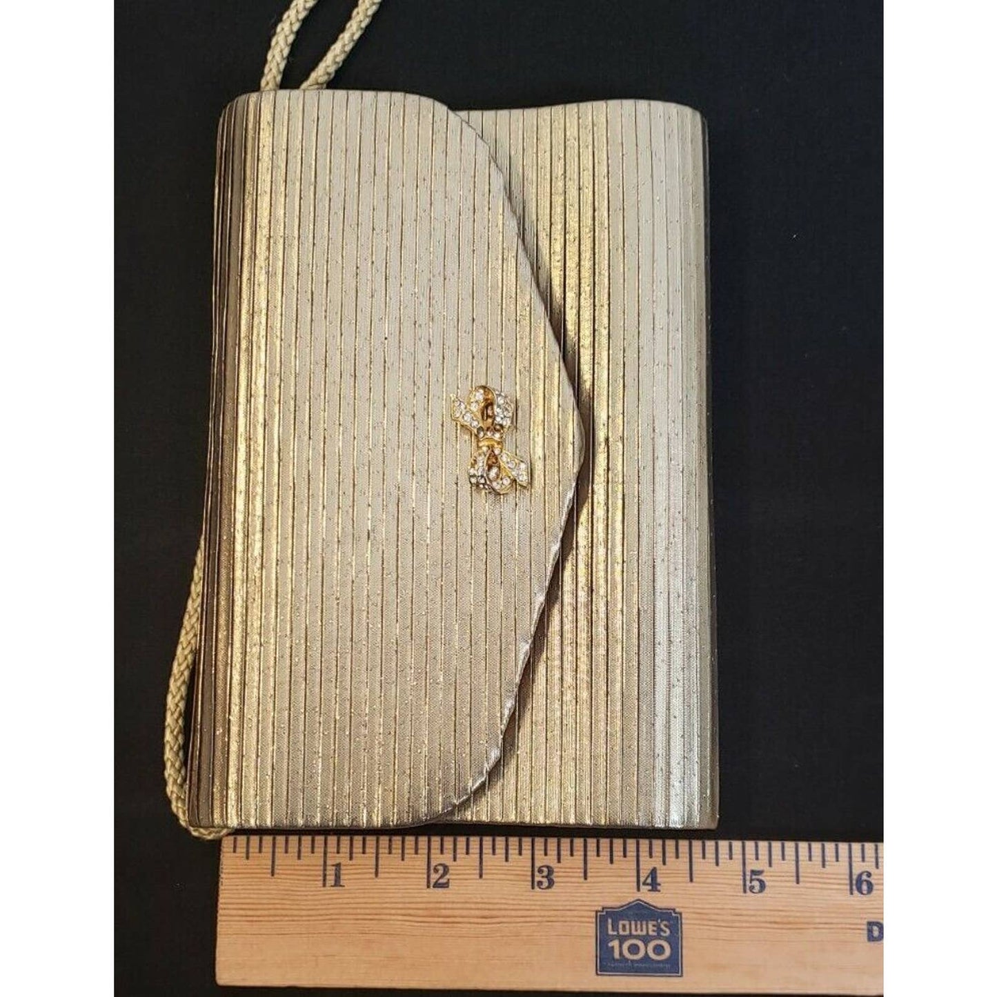Accessory Lady Gold Crossbody/Clutch